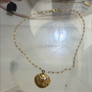 Sequin Jewlery - Gold-Plated Disc Pendant Necklace with Pearl Accent